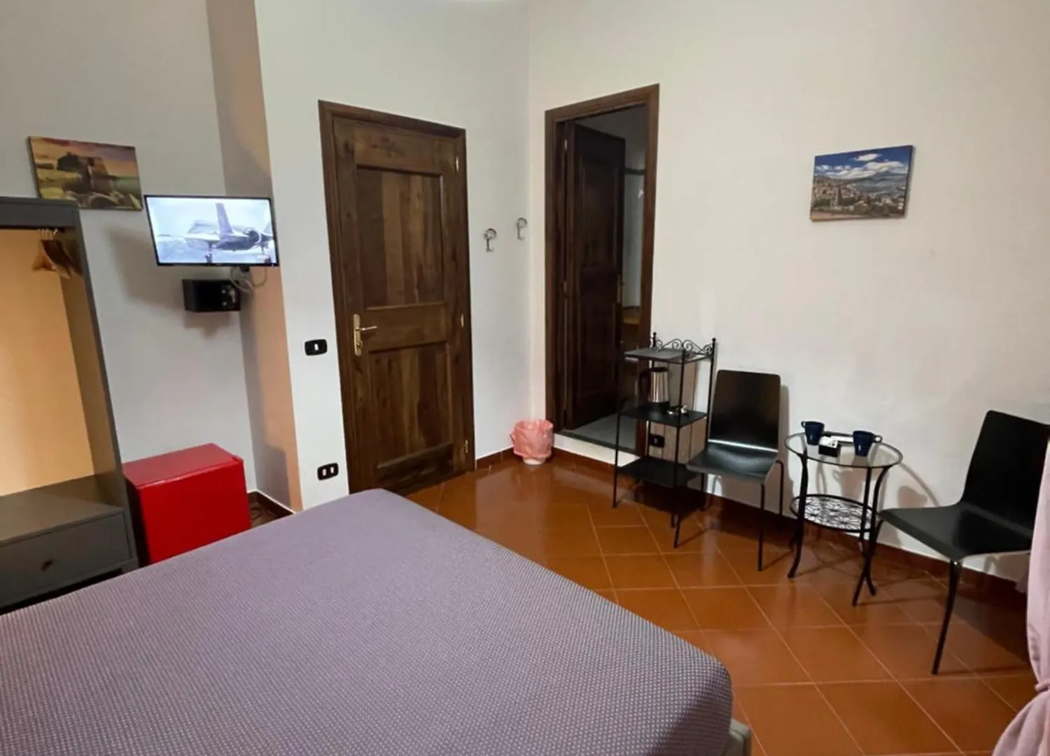 Bed & Breakfast Dante Rooms Naples Italy