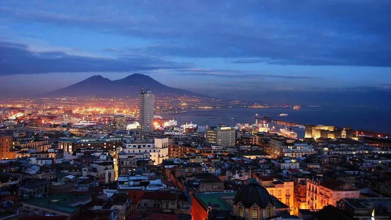 Dante Rooms Naples