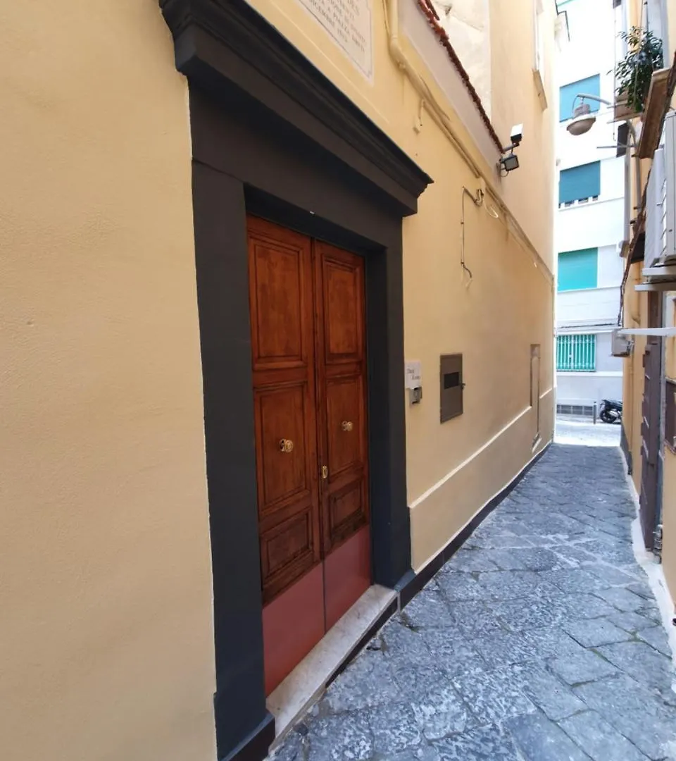 Dante Rooms Naples 0*,
