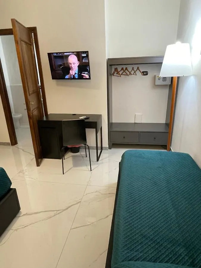 Dante Rooms Неаполь