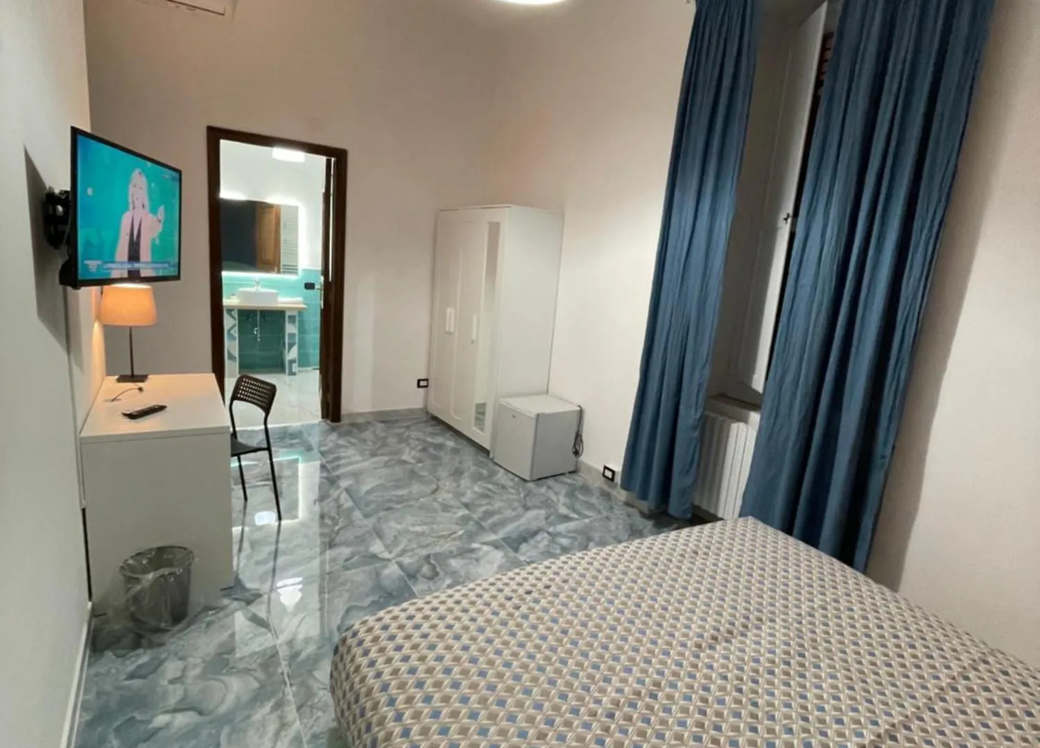 Dante Rooms Неаполь Отель типа 